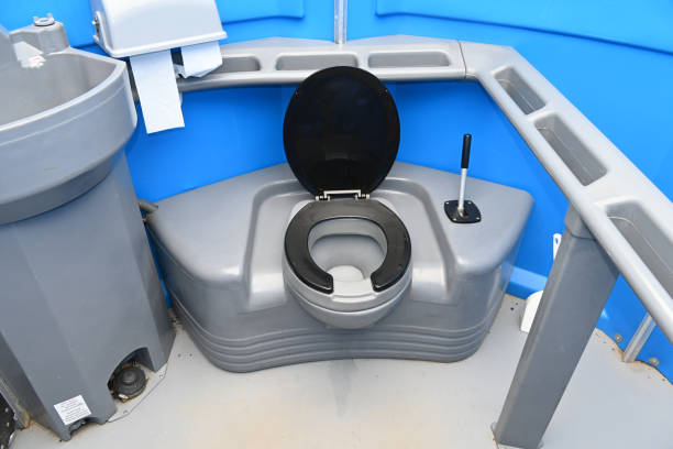 Best Porta potty rental near me  in Ruskin, FL